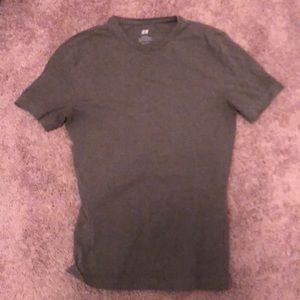 H & M slim fit green t shirt.